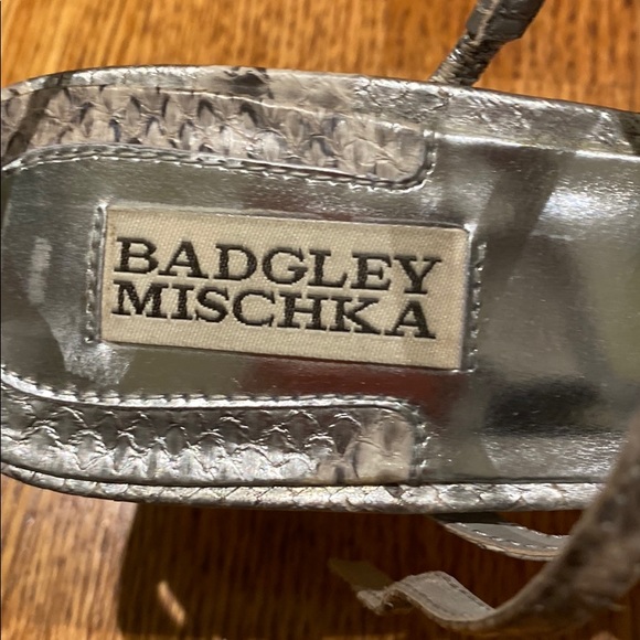Badgley Mischka Grey Silver Snakeskin strap heels - Picture 3 of 4